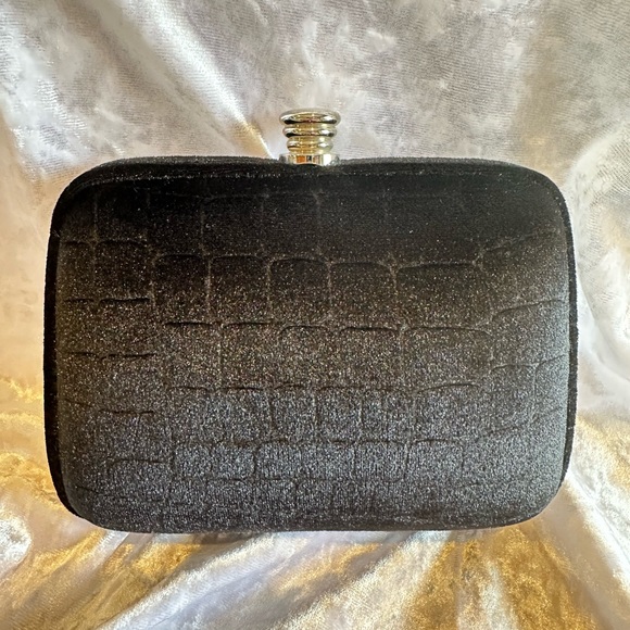 Black Velvet Feel Clutch with Gator Pattern - Picture 1 of 6